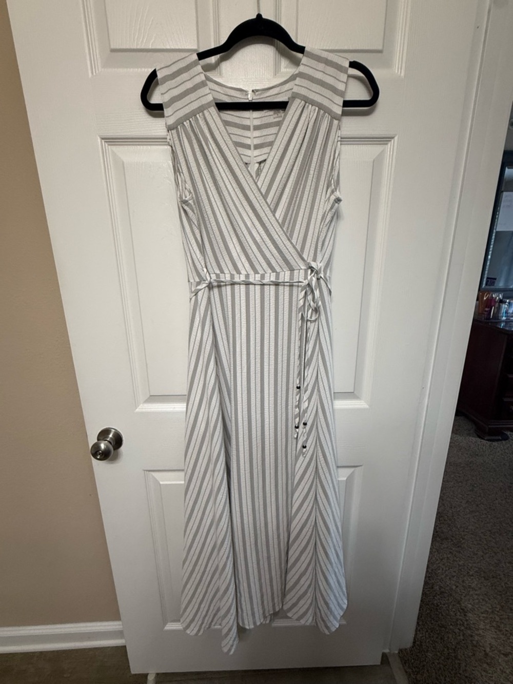 Calvin Klein Sleeveless Striped Wrap Maxi Dress — Light Gray & White